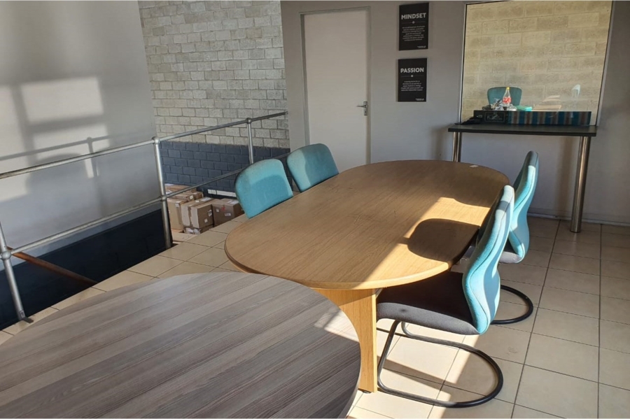 To Let commercial Property for Rent in Walmer Eastern Cape